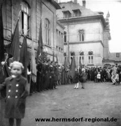 Fotos: Apell auf dem Rathausplatz Hermsdorf zum 5. Jahrestag der DVP 
